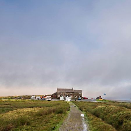 The Tan Hill Inn Keld Dış mekan fotoğraf